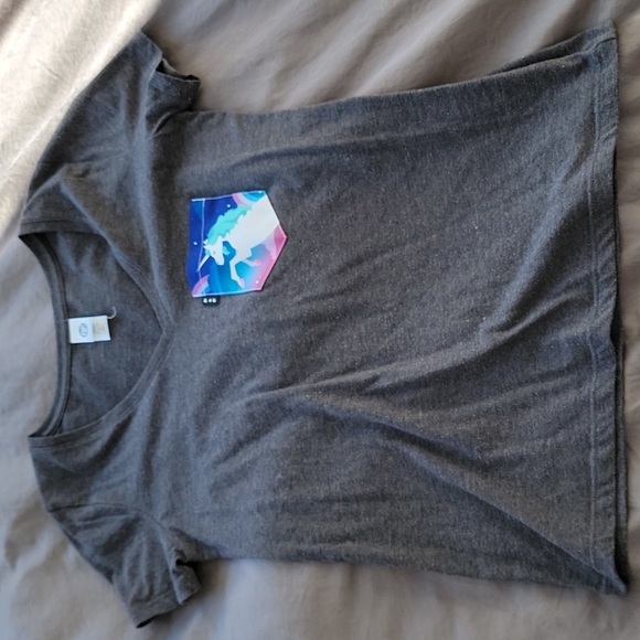 Unicorn pocket tee - Picture 1 of 6